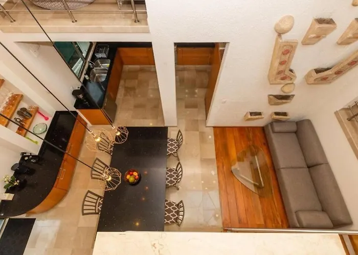 Luxury Spacious 5 Bedroom Villa Playa del Carmen