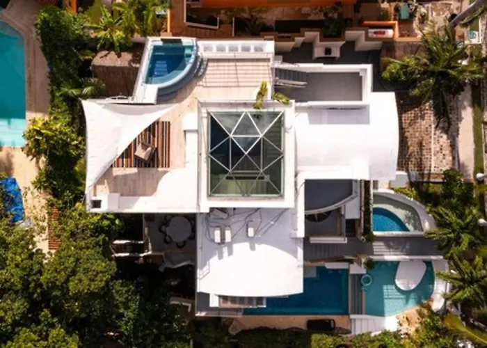 Luxury Spacious 5 Bedroom