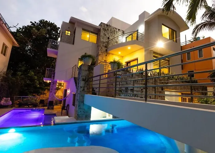 Luxury Spacious 5 Bedroom Playa del Carmen